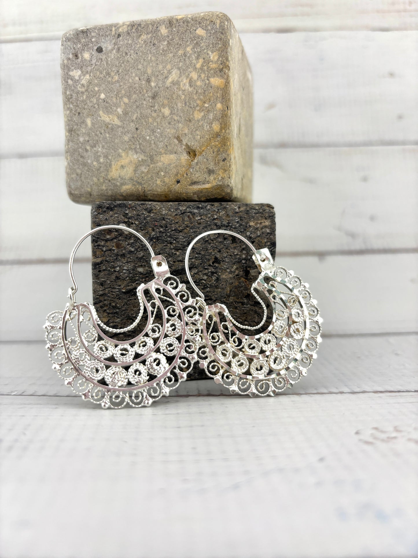 Jerezana Hoop Earrings 925 Silver | Arracadas Jerezanas Plata 925 – Mexican hoops Sterling silver | Tradición Mexicana Hecha a Mano