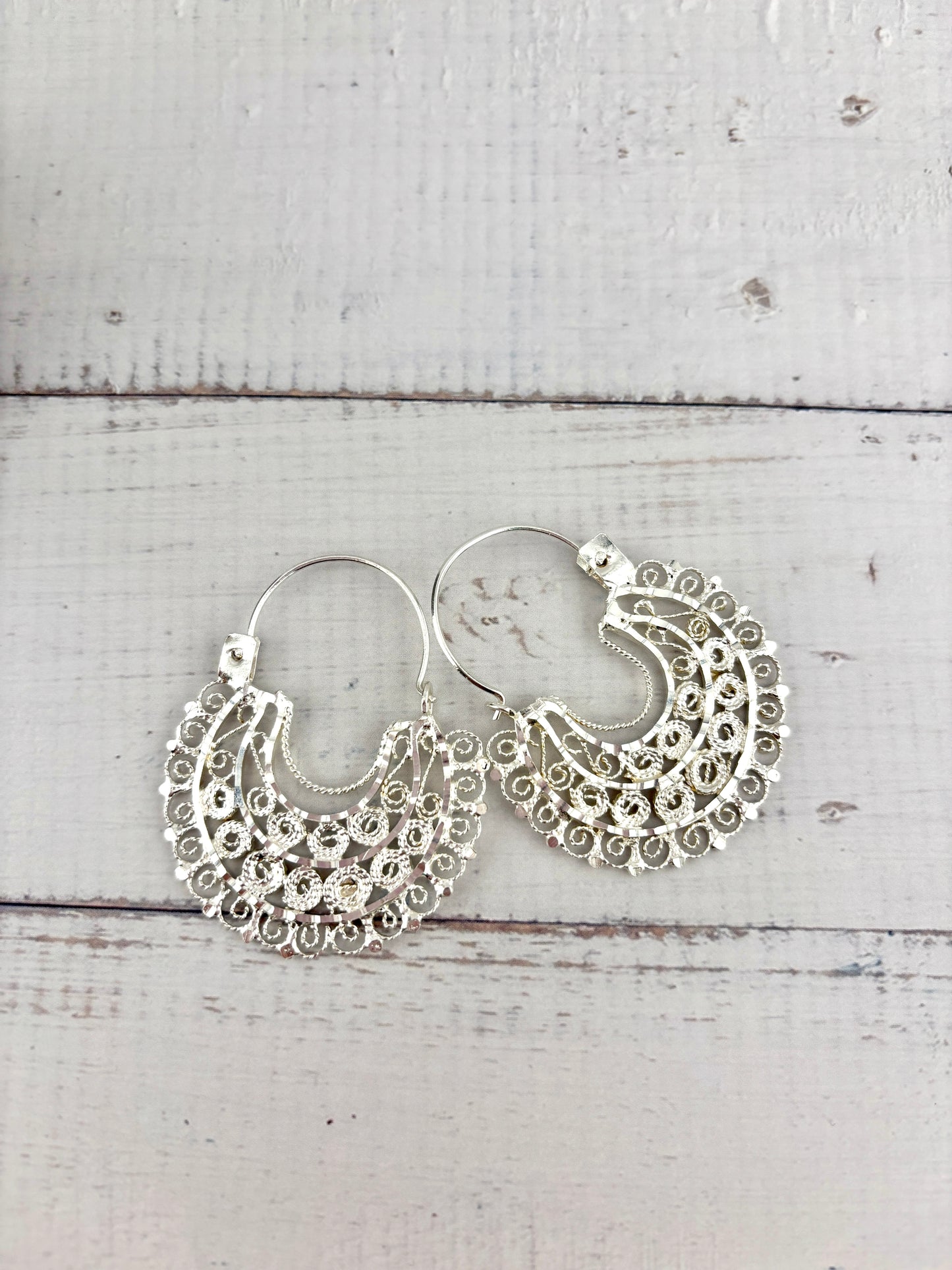 Jerezana Hoop Earrings 925 Silver | Arracadas Jerezanas Plata 925 – Mexican hoops Sterling silver | Tradición Mexicana Hecha a Mano
