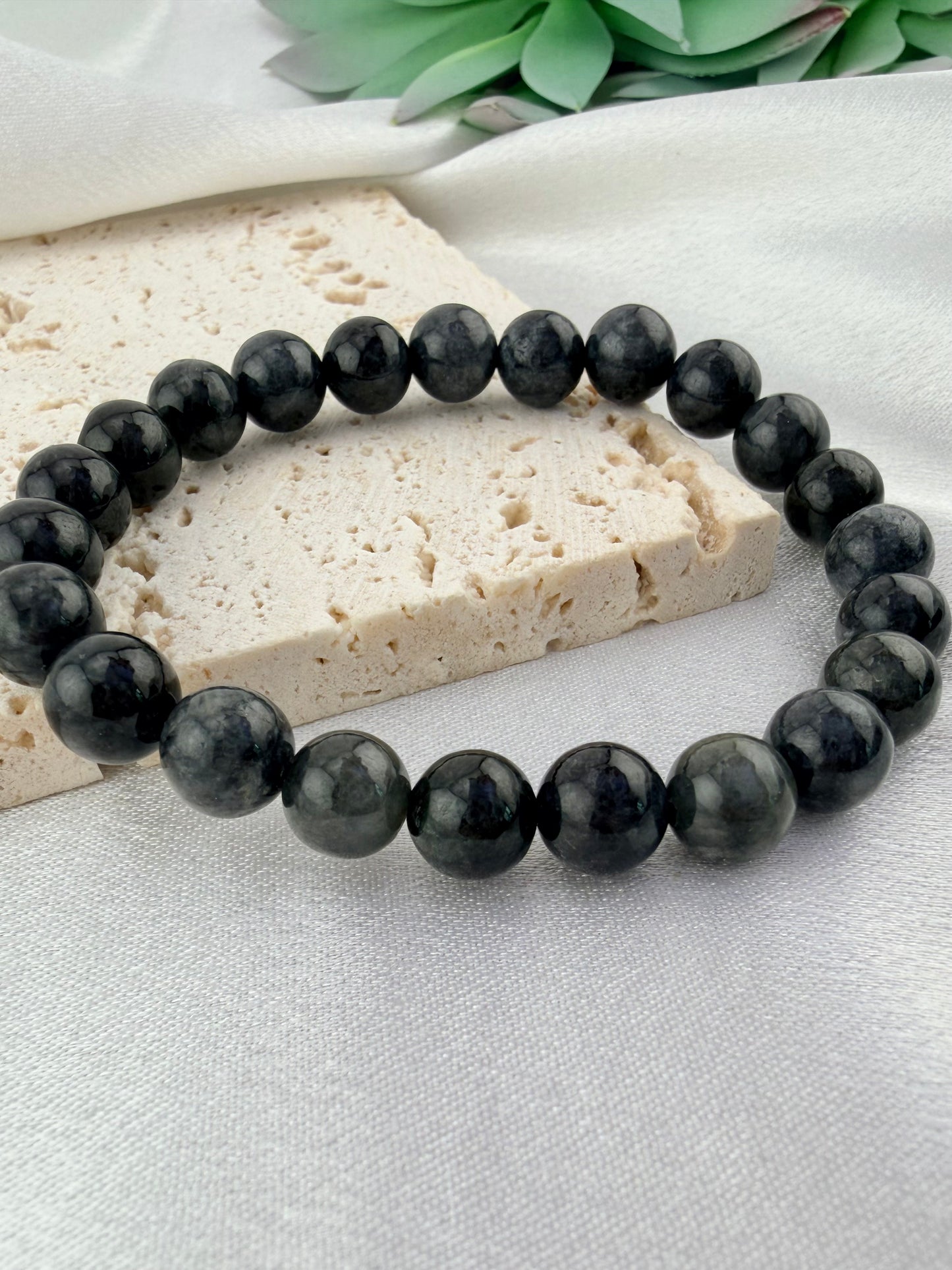 Black Jade Protection Beaded Bracelet – Natural Stone Energy Jewelry- Unisex 8mm