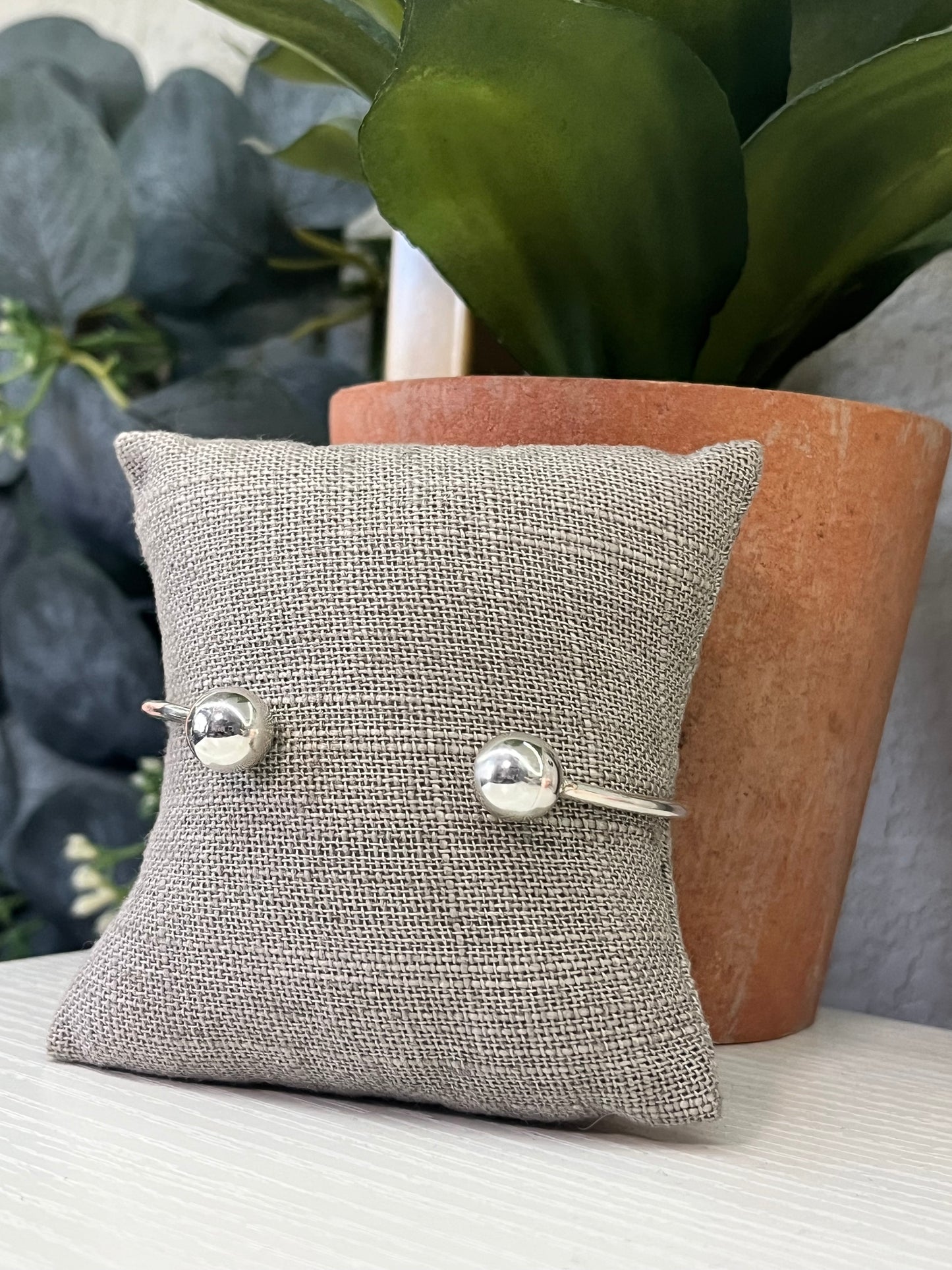 Minimalist Sterling Silver Cuff Bracelet/ ball bracelet  | Handmade 925 Mexican Silver Jewelry | Pulsera brazalete minimalista de plata 925