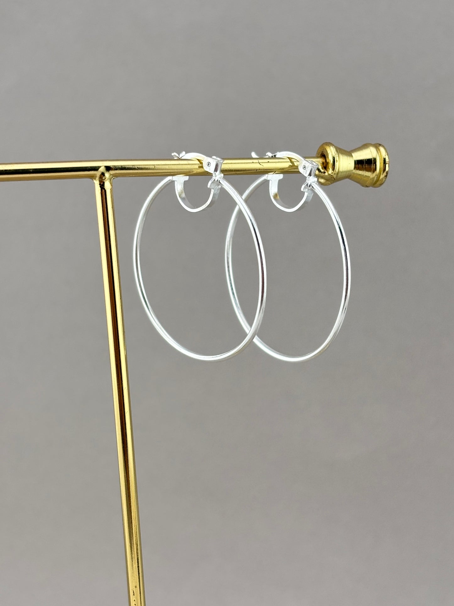 925 silver hoop earrings plain design for everyday wear