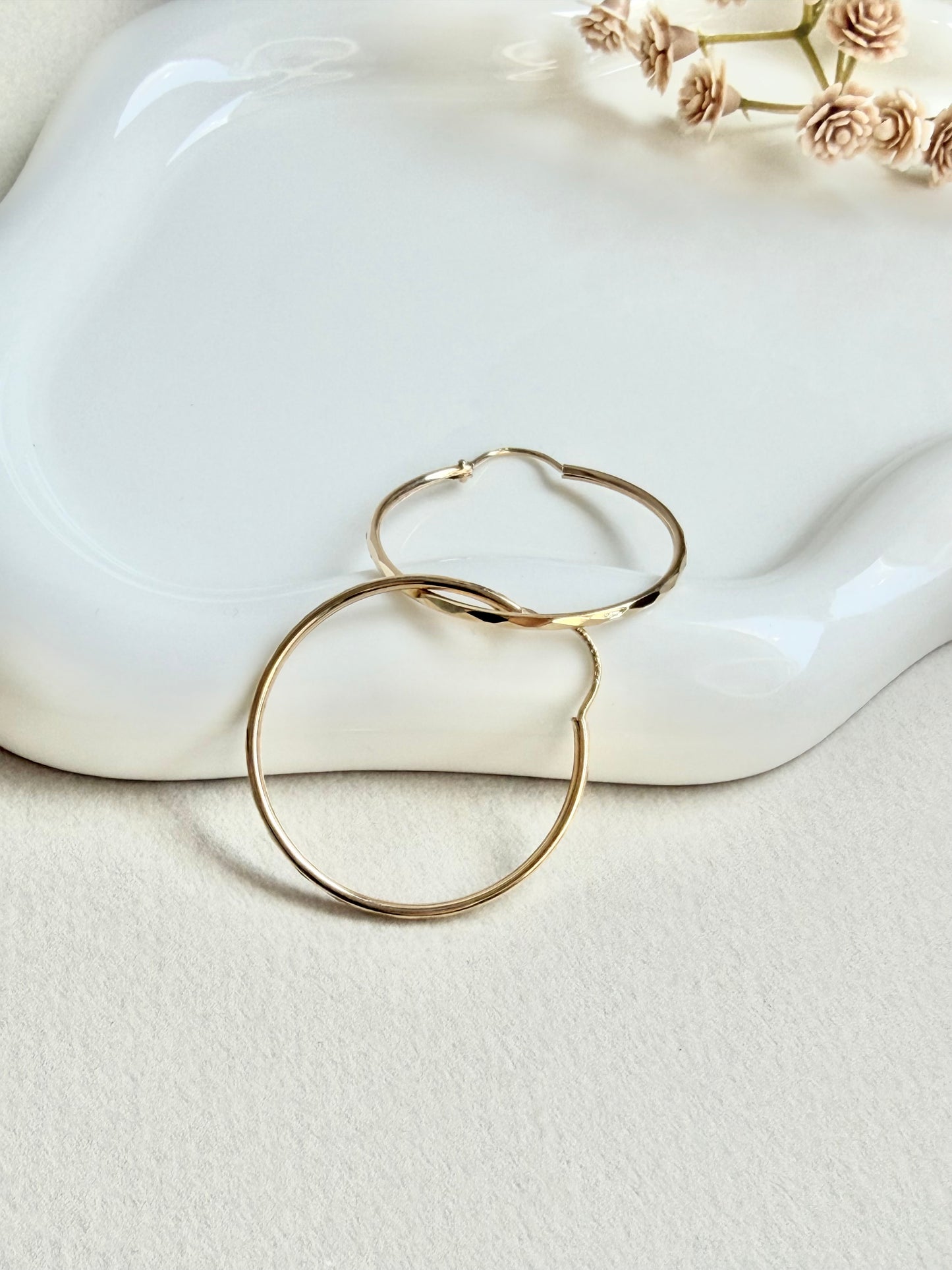 10kt Solid Gold Hoop Earrings for women - Classic lightweight diamond cut hooops