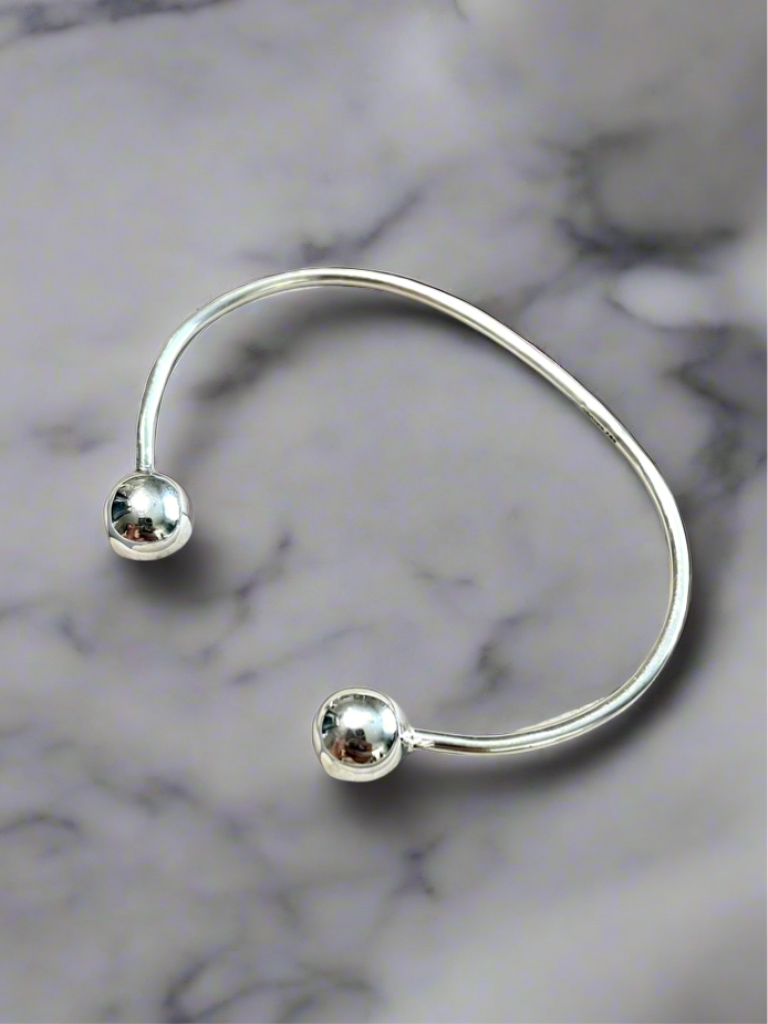 Minimalist Sterling Silver Cuff Bracelet/ ball bracelet  | Handmade 925 Mexican Silver Jewelry | Pulsera brazalete minimalista de plata 925