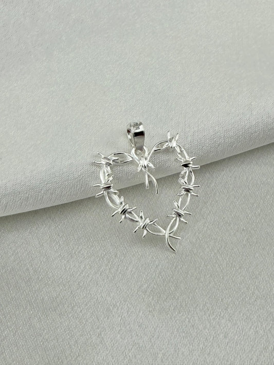 Silver 925 Carol G heart pendant | Heart with thorns charm | Corazon carol G plata 925