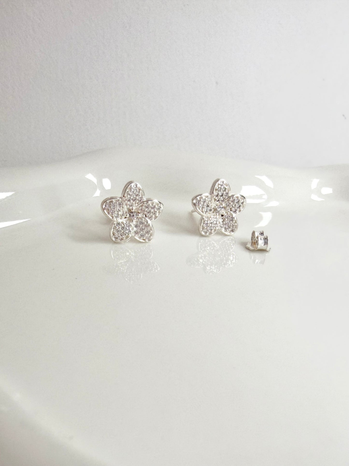 Silver 925 flower earrings studs