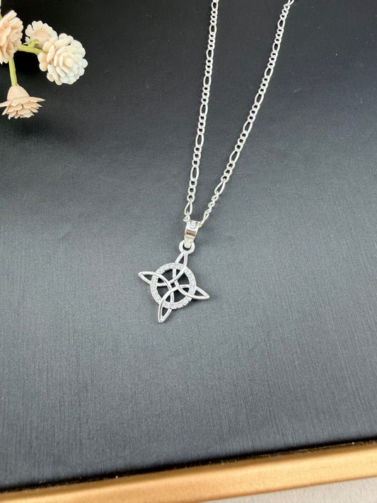 Silver 925 Witch Knot Necklace 20”| Cadena fígaro con nudo de bruja plata mexicana 925