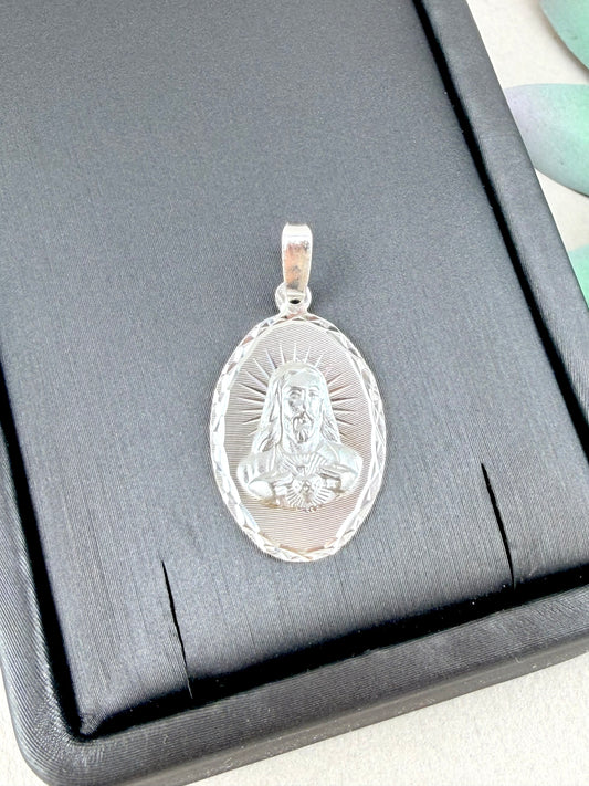 Silver 925 sacred heart of Jesus pendant