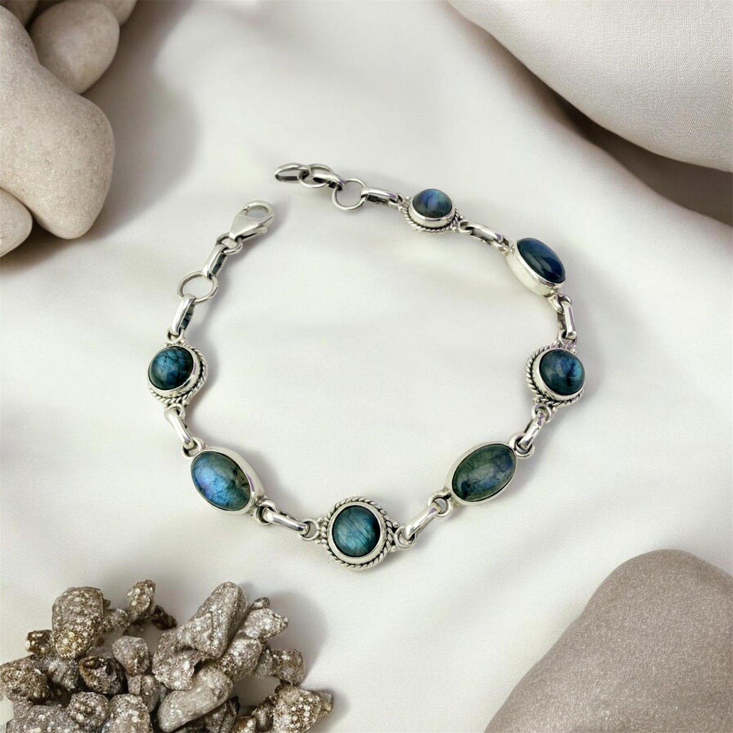 Sterling silver 925 labradorite bracelet | Boho jewelry | Natural stones