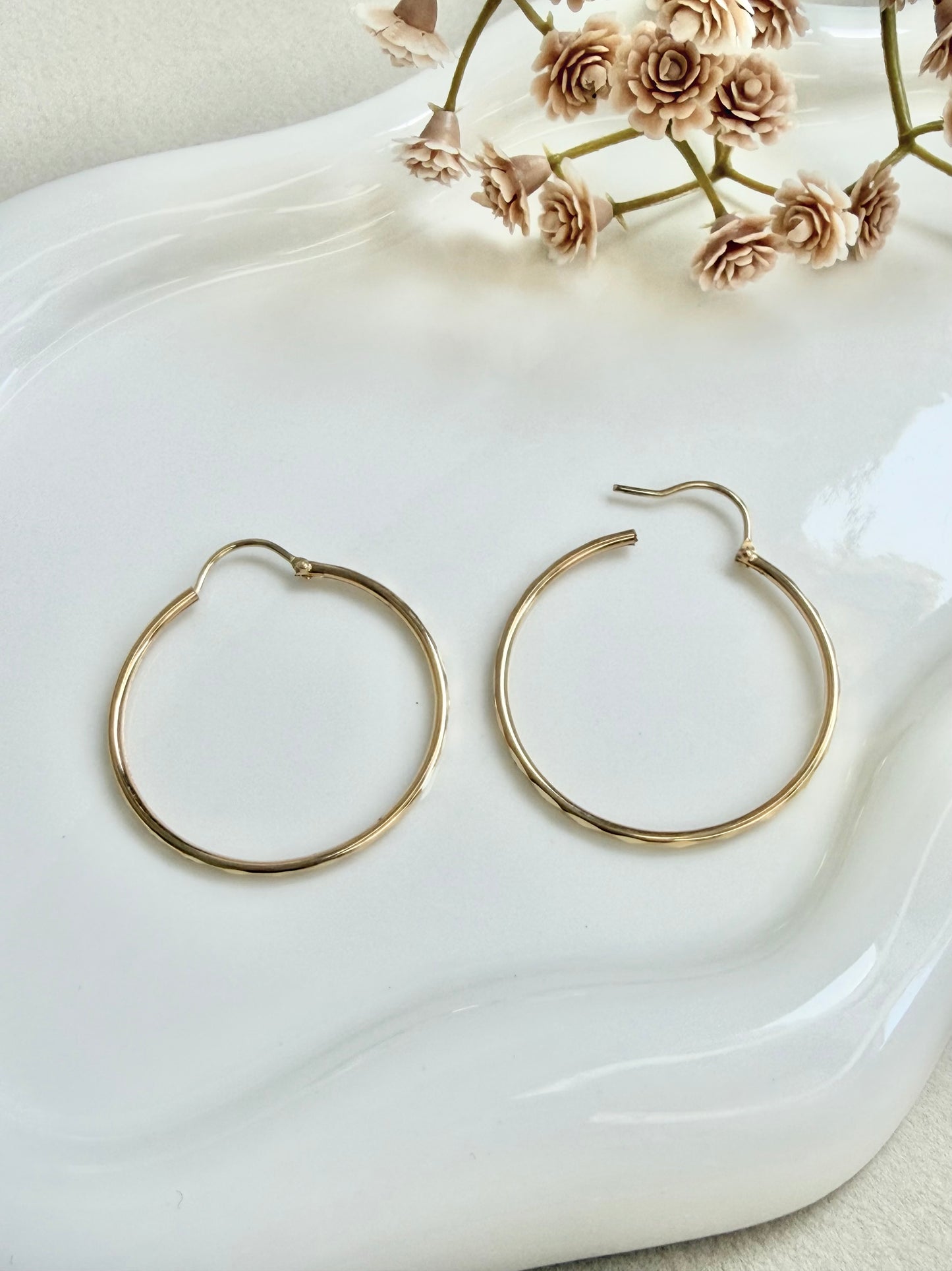 10kt Solid Gold Hoop Earrings for women - Classic lightweight diamond cut hooops