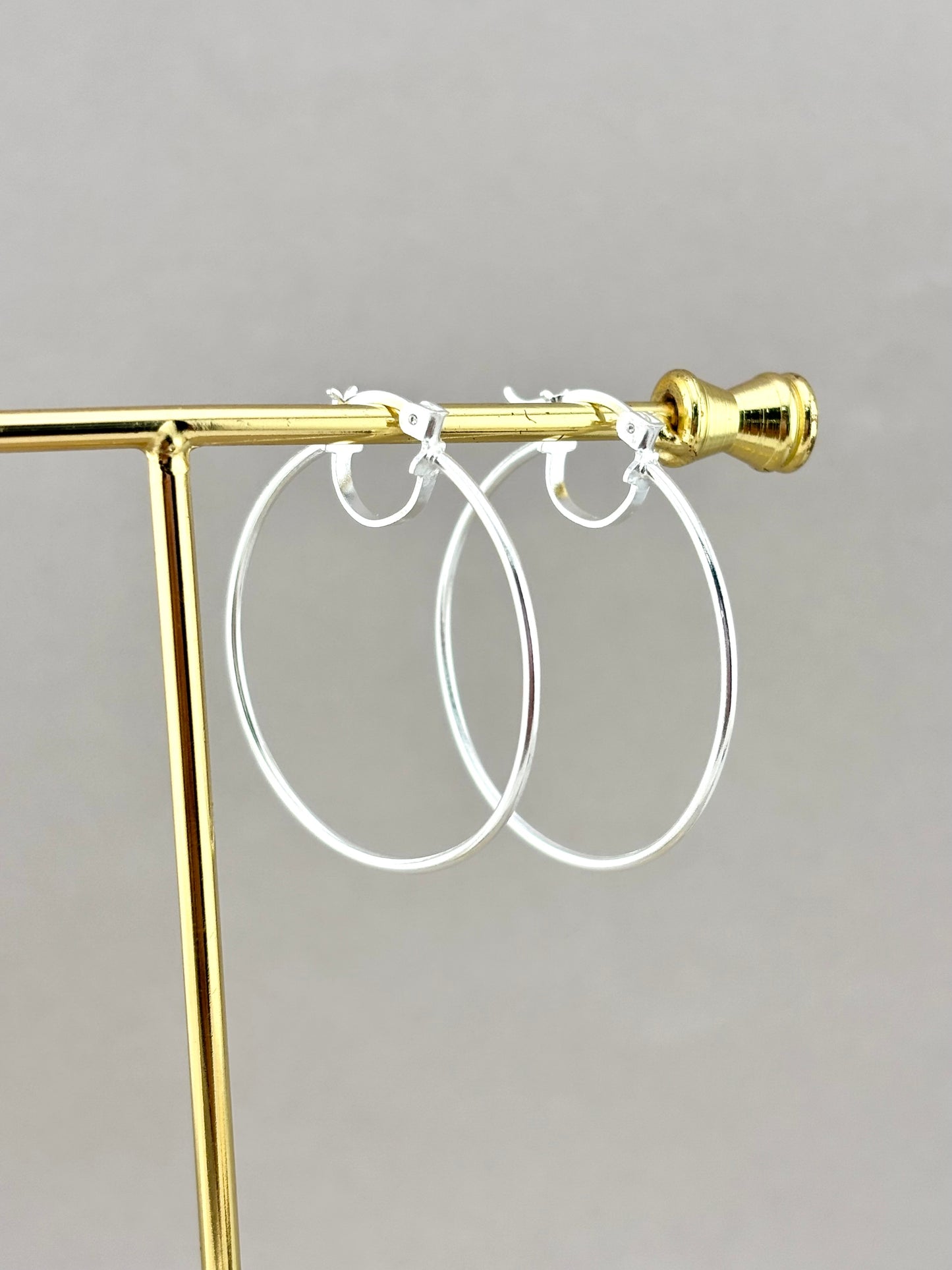 925 silver hoop earrings plain design for everyday wear