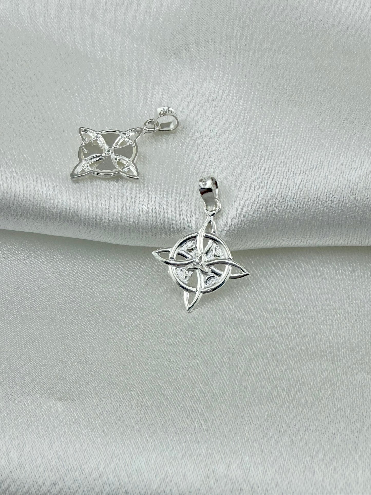 witch knot pendant silver 925 | Celtic symbol for protection | Dije nudo de bruja plata 925