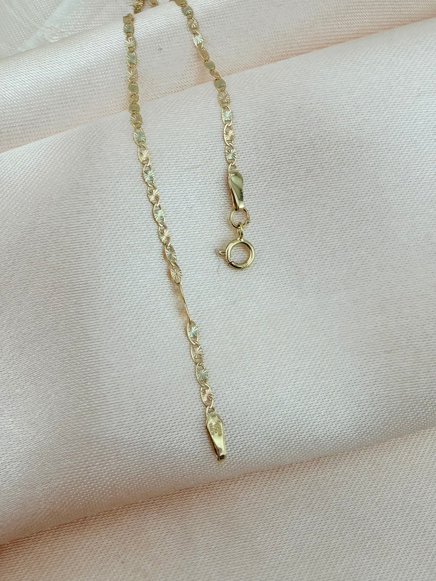 10K Solid Gold Delicate Bracelet – 3 Tone Diamond-Cut Chain, 7” | pulsera de oro 10k