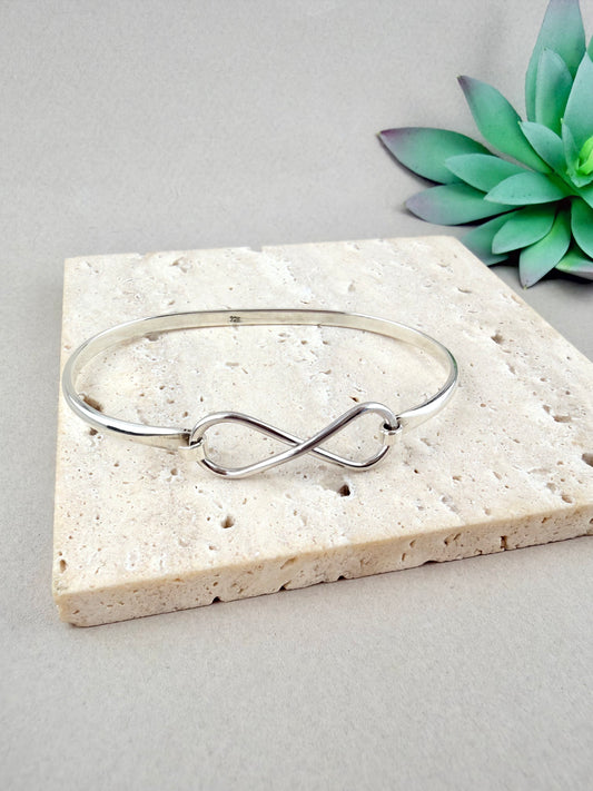 Silver 925 bangle bracelet infinity oval shape